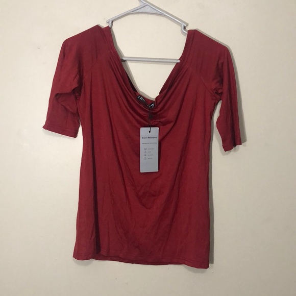 Nwt dark red elbow sleeve top, stretchy - Picture 2 of 2